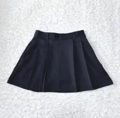 GU｜プリーツキュロット　ミニスカート風　黒　Sサイズ シンプル ブラックのサムネイル