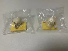 ちいかわ　鬼辛カレー　フィギュア　うさぎ　ラッコ