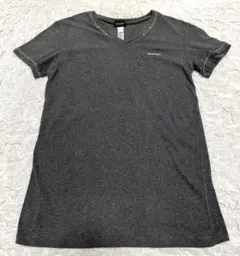 DIESELディーゼル　ストレッチVネックTシャツ　S