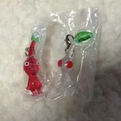 【匿名配送】ピクミン　めじるしアクセサリー2 赤ピクミン　白ピクミン　2個セット