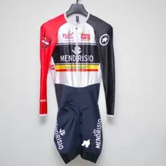 ASSOS✖️BOSS コラボ サイクルジャージ xsサイズ ブラック - メルカリ