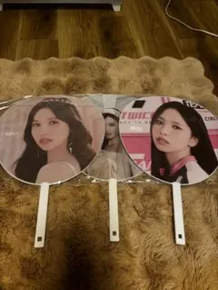 TWICE harehare ジヒョ うちわ 新品未使用 - メルカリ