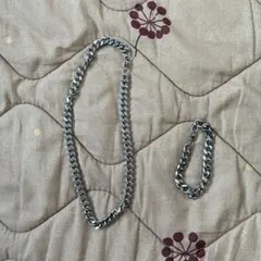 ネックレス、ブレスレットセット