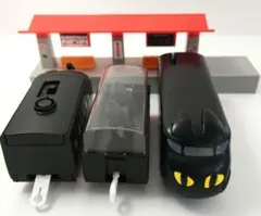 非売品】明星 チャルメラ × プラレール くろネコ の にゃーにゃー