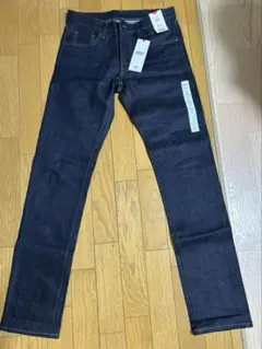 【新品未使用】UNIQLO ストレッチセルビッジスリムフィットジーンズ　W29
