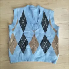 水色 アーガイル柄 ニットベスト