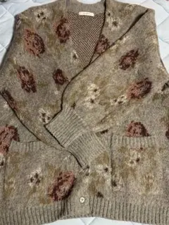 Item thumbnail for item 7746b347-42b6-43ae-940b-a15217fab14d