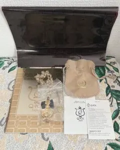 Q-pot.キューポット　ボトルネックレス　【ディズニーふしぎの国のアリス】のサムネイル