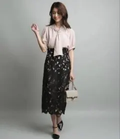 【新品タグつき】ジャスグリッティー　5分袖　ブラウス