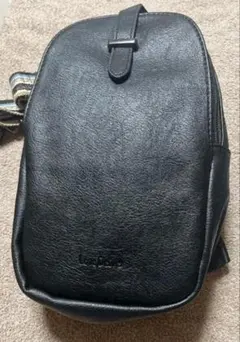 新品未使用　Love Deliver レザー黒 美品ワンショルダー 父の日のサムネイル