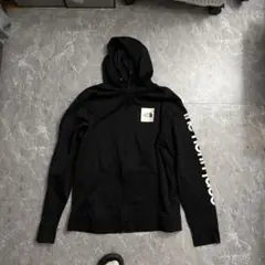 ノースフェイスジップパーカー