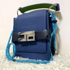 美品✨ PAMEO POSE ジョジョの奇妙な冒険 ショルダーバッグのサムネイル
