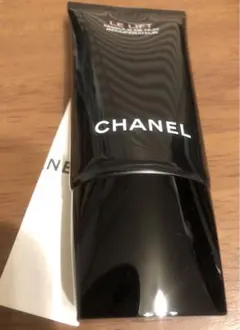 〈新品未使用〉CHANEL マスク Amazon.co.jp: シャネル ル CHANEL マスク エクスフォリアン