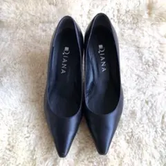 ダイアナ　黒　パンプス　22.5センチ