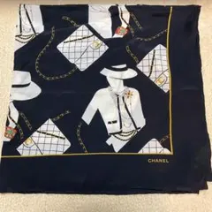 CHANEL シルク スカーフ 大判 イタリア製 チェーン柄 CHANEL シャネル イタリア製 ロゴ チェーン柄 大判 シルク スカーフ