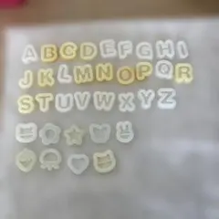 レジン　型　35個　アルファベットなど