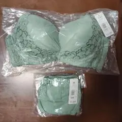 【新品未使用】aimerfeel/レースリフト 脇高 ブラジャー&ショーツC65