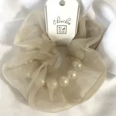 シュシュ　ヘアアクセサリー　ヘアゴム　ヘアアレンジ　新品　パール　透け感