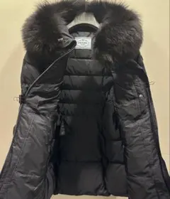 2026年最新】PRADA ダウン ファーの人気アイテム - メルカリ