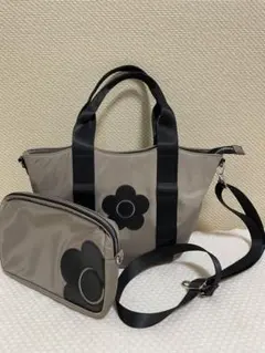 マダムM様専用です⚫️マリークワント 2wayバック&ポーチ 美品 - メルカリ
