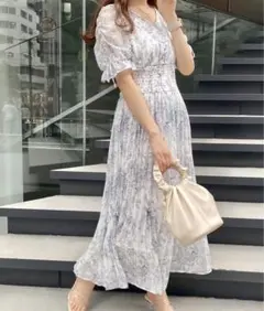 フローラルプリント マキシ丈ワンピース 半袖