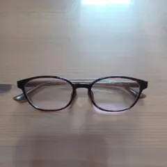 JINS　チャームつきメガネ