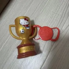 ハローキティ　ハッピーセット　シークレット　優勝カップ