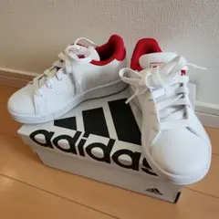 【値下げ中】adidas　アドバンコート 17cm キッズ スニーカー
