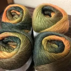 グラデーションウールヤーン4玉 イエロー×グリーン系