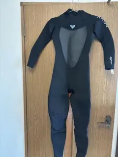 セミドライスーツ