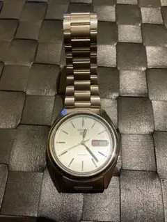 I*m様 本物保証！動作確認済み！SEIKO 5 自動巻き 腕時計 シルバー文字 
