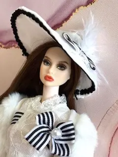 バービー　マイ・フェア・レディ Amazon.com: Barbie as Eliza Doolittle in My Fair Lady : Toys