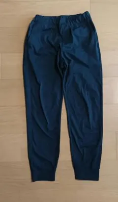 UNIQLO ウルトラストレッチアクティブジョガーパンツ 160cm