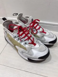 NIKE ナイキ　レディース　スニーカーのサムネイル