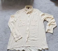 FOREVER 21 クリーム色 長袖シャツ　L