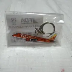 フジドリームエアラインズ　FDA アクリルキーホルダー　オレンジ