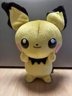 値下げ依頼あり〉 ポンチョを着たピカチュウ キーホルダー “メガ