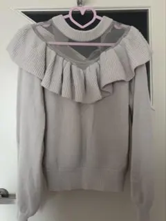 フリル付き長袖ニットライトグレー
