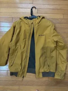 Columbia イエロー黄土色 ジャケット フード付き　アウトドアアウター