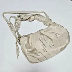 ​【美品】シューラルー 2way ショルダーバッグ ハンドバッグ サテン系のサムネイル