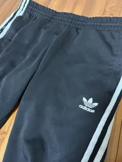 adidasトラックパンツ ジャージ