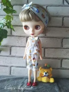 【セール】ネオブライスアウトフィット　パジャマのセット　ハンドメイド