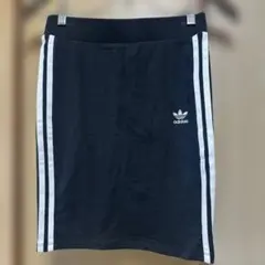 adidas Originals タイトスカート ブラック S 値下げ中のサムネイル
