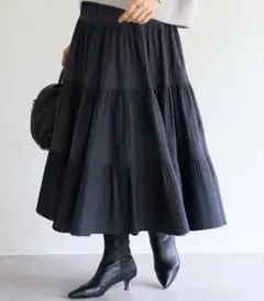 美品⭐️BEARDSLEY ビアズリー プリーツティアードスカート ブラック F