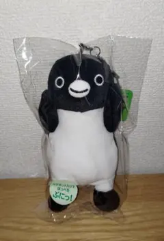 Suicaのペンギン⭐ぬいぐるみストラップ(カラビナ付) - メルカリ