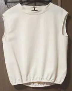 特別セール！ADAM ET ROPE ノースリーブアイボリートップス