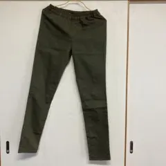 earth music & ecology スキニーパンツ オリーブ