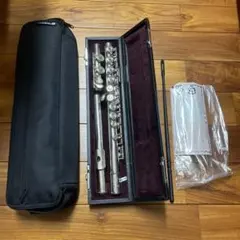 ヤマハ　フルート　YFL211