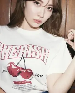 【新品未使用】Herlipto Cherish Tee