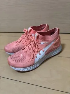 PUMA ピンク スニーカー ハイカット